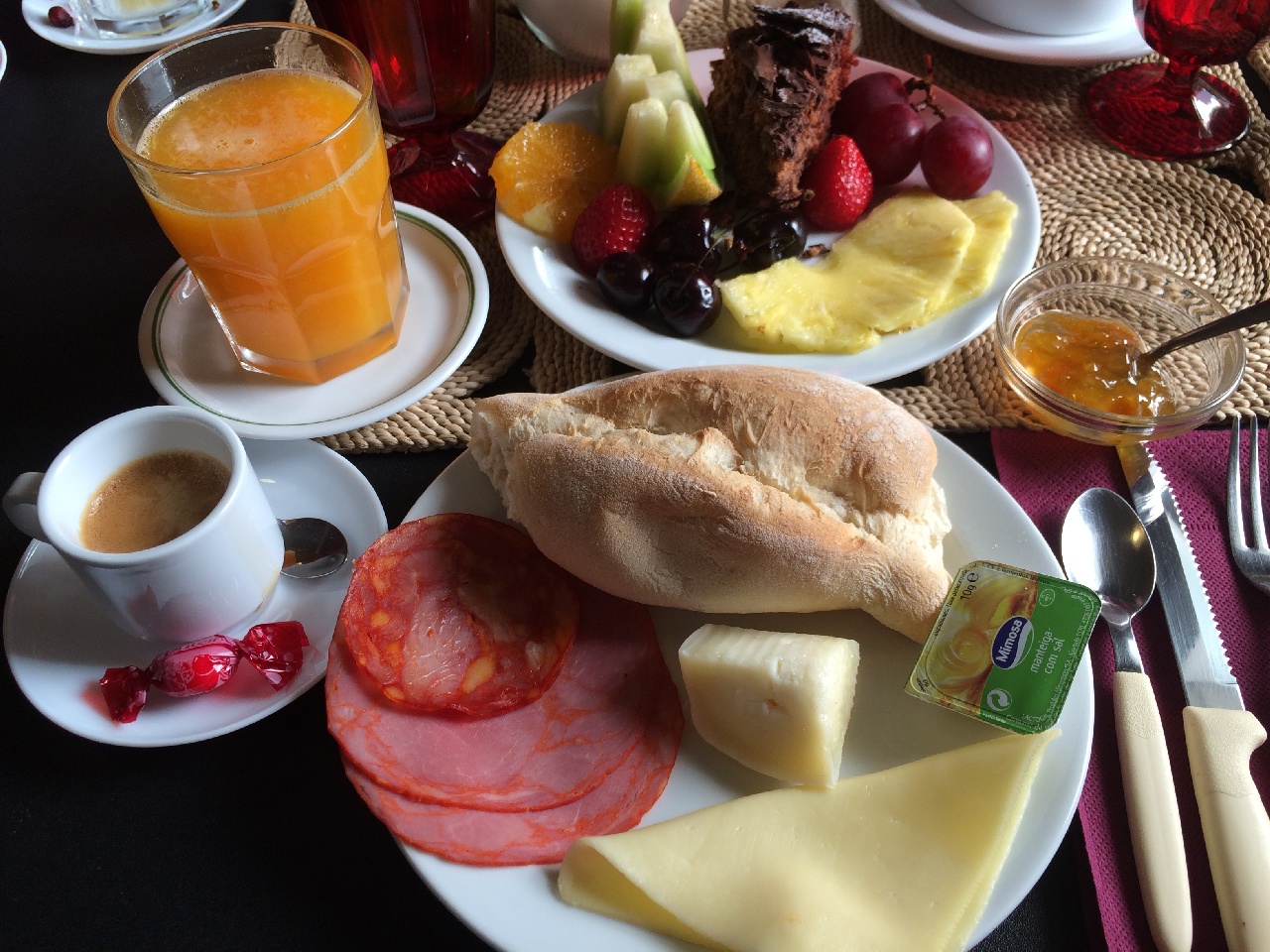 Breakfast "a la Residence Inn Lagos"