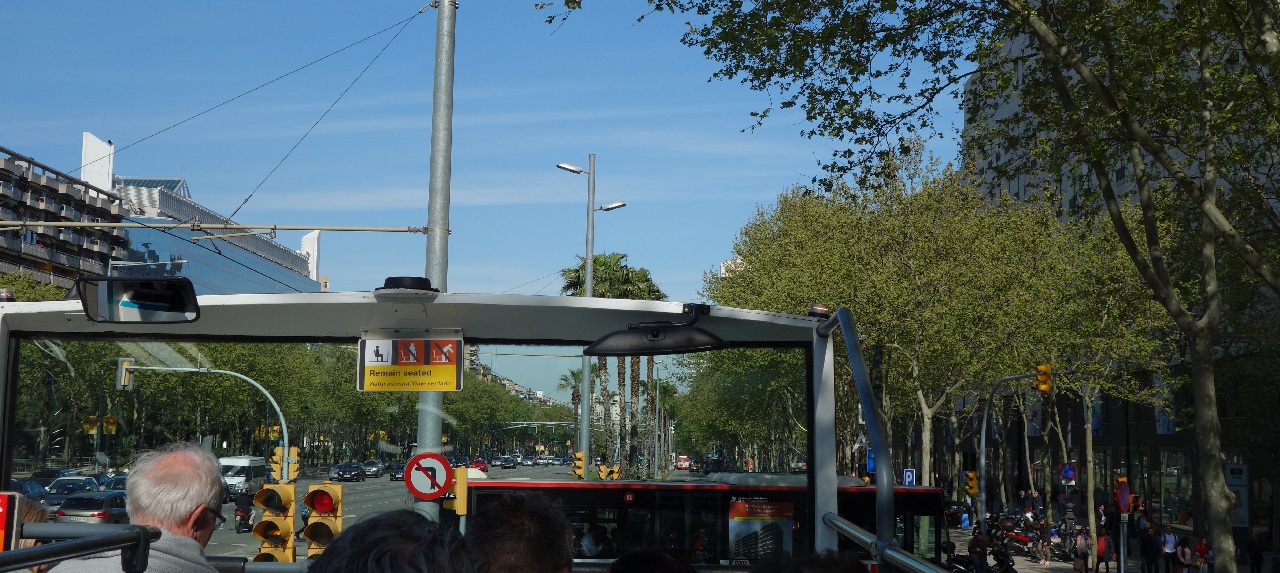 Cu Bus-ul Turistic prin Barcelona